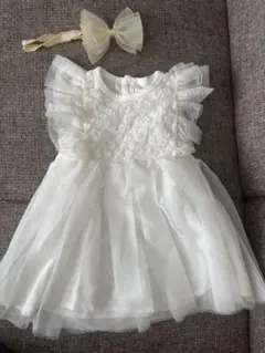 ホワイトベビードレス フリル付きヘアバンド付き