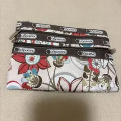 LeSportsac 3zip 花柄 ポーチ