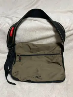 00s o'neill one shoulder bag y2k - メルカリ