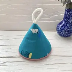 sale★三角•円錐型の鍋蓋つかみ♡ル・クルーゼ北欧ミナペルホネン 風のサムネイル
