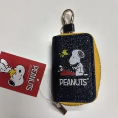 PEANUTS スヌーピー キーケース ラメ ブラック イエローのサムネイル