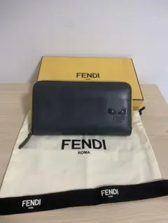定価8万！FENDI 長財布のサムネイル