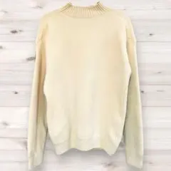 【訳ありSALE】クリーム色 ニットセーター 長袖