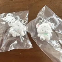 サンリオ　ふわふわスノー　めじるしアクセサリー　ポチャッコ　シナモロール