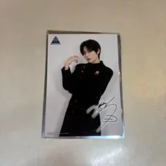 日プ新世界 PRODUCE101 トレカ シヨン サイン - メルカリ
