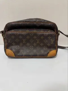 Louis Vuitton モノグラム ショルダーバッグ