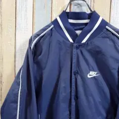 M220☆ナイキ☆ナイロンジャケット☆ジップアップ☆ブルゾン☆刺繍ロゴ☆Mサイズ