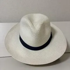 生地が柔らかく型が綺麗なハット