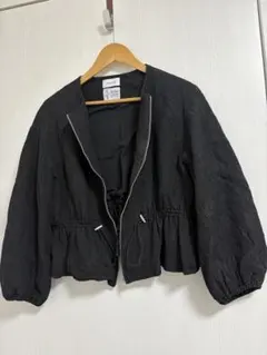 FRAY I.D ノーカラージャケット ブラック ショート丈 ドロスト付き