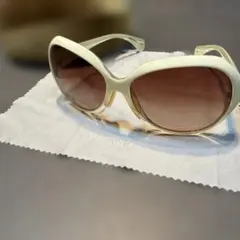 miu miu サングラス ミュウミュウ　ケース付き