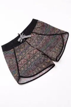 カラフル幾何学模様 サーフパンツ