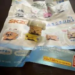 SKZOO びっくらたまご ふろふちころりん スキズ バスボム パピーム