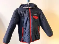 Patagonia パタゴニア　リバーシブル・トリブルズ・フーディ