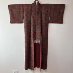 【美品】着物 袷 更紗 花鳥 鳳凰 赤 黒 広衿 たとう紙付き　小柄な方 美品】着物 袷 更紗 花鳥 鳳凰 赤 黒 広衿 たとう紙付き - メルカリ
