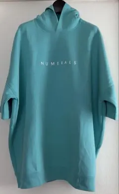 美品 niko and...Girls in NUMERALSスウェットフーディ
