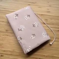 文庫本サイズ　ブックカバー　ハンドメイド