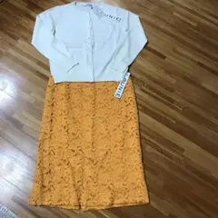 ルーニィ　カーディガンとスカートセット