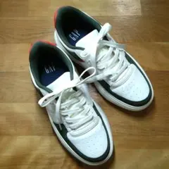 GAP スニーカー ホワイト/オリーブ/レッド ギャップ コートスニーカー 靴