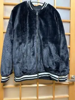 リバーシブルブルゾン