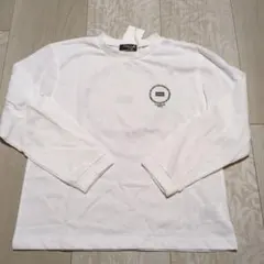 新品☆コムサイズム　白　ロゴプリント長袖Tシャツ130cm