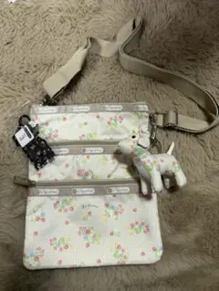 ⭐️タイムセール4/2まで⭐️レスポ ショルダーバッグ 犬のキーホルダー付き