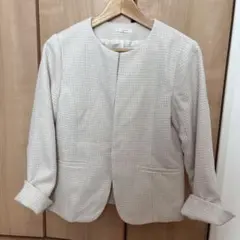 Honeysベージュ系 ノーカラージャケット