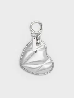 CHARLES & KEITH ハート型ミラーキーホルダー