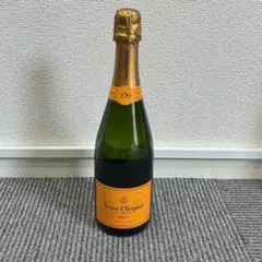 ヴーヴクリコイエロー　新品未開封 Veuve Clicquot ヴーヴ・クリコ 正規公式店 イエローラベル