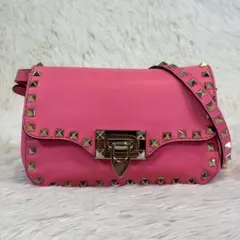 週末SALE⭐︎美品！！ヴァレンティノ 赤ショルダーバック - メルカリ
