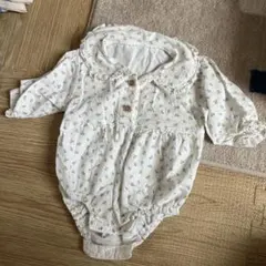 アカチャンホンポ　小花柄襟付きロンパース 70 美品