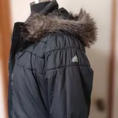 『adidas ファー付きコート 黒』お値下げ不可最終価格美品今でこその価格