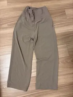 マタニティ用　ブラウンパンツ