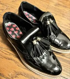 最終値下げ❣️黒 フリンジ付き ローファー 38 ZARA ザラ　エナメル　厚底