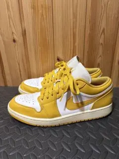Nike Air Jordan 1 Low イエロー ホワイトのサムネイル
