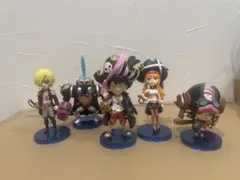 ONE PIECE ワンピース　ワールドコレクタブルフィギュア　フィルムレッド