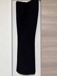 ユニクロ　スマートフレアパンツ　黒　L