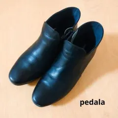 アシックス　Pedala ショートブーツ　23.5cm