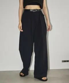 新品alo 黒 ワイドパンツ - メルカリ