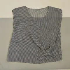 アシンメトリー シャツ