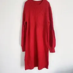 レッド ケーブル編み 長袖　ニットワンピ バルーン袖　かわいい冬服　秋服