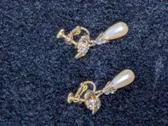 Item thumbnail for item 7095d3c9-f049-4fc5-9aef-8c763eae3bfa