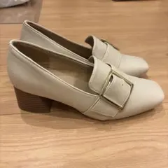 【GRL】ホワイト バックル付きパンプス 23.0cm