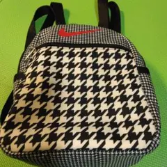 NIKE　ナイキ　ミニリュック