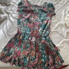 neigh フローラルプリント 半袖ミニワンピース