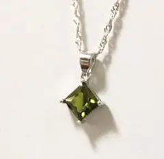 オリーブペリドット シルバー925刻印 ネックレス　　artificial