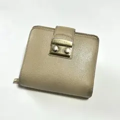 フルラ　二つ折り財布のサムネイル