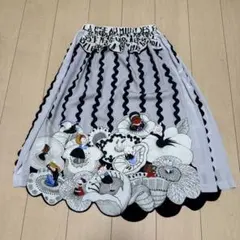 アルベロベロ　スカート　グレー系のサムネイル
