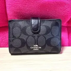 COACH 二つ折り財布