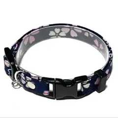 194 ハンドメイド 和柄桜舞う ネイビー 猫ちゃんの首輪