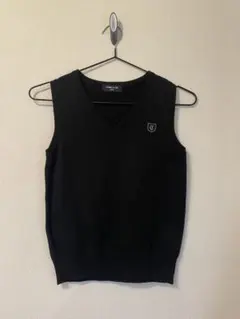 【COMME CA ISM】コムサイズム　ニットベスト　130cm ブラック